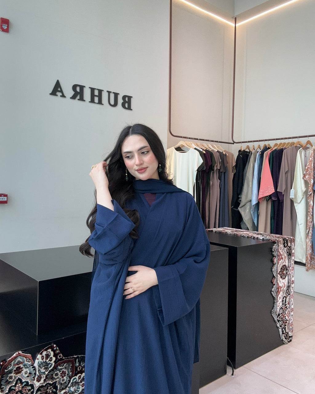 Half Bahrini Abaya
