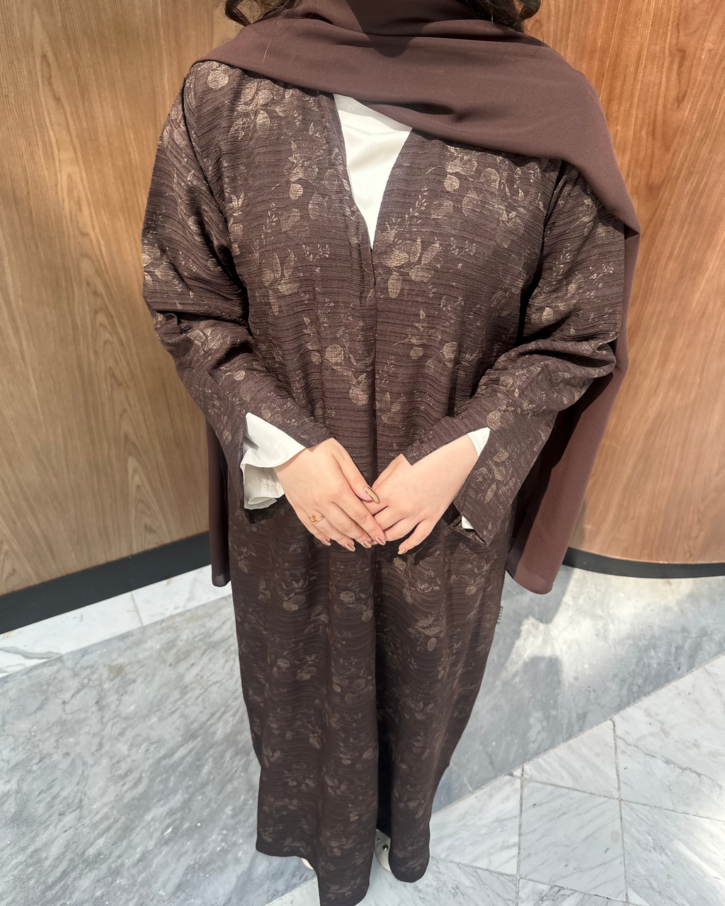 Pleated floral Abaya