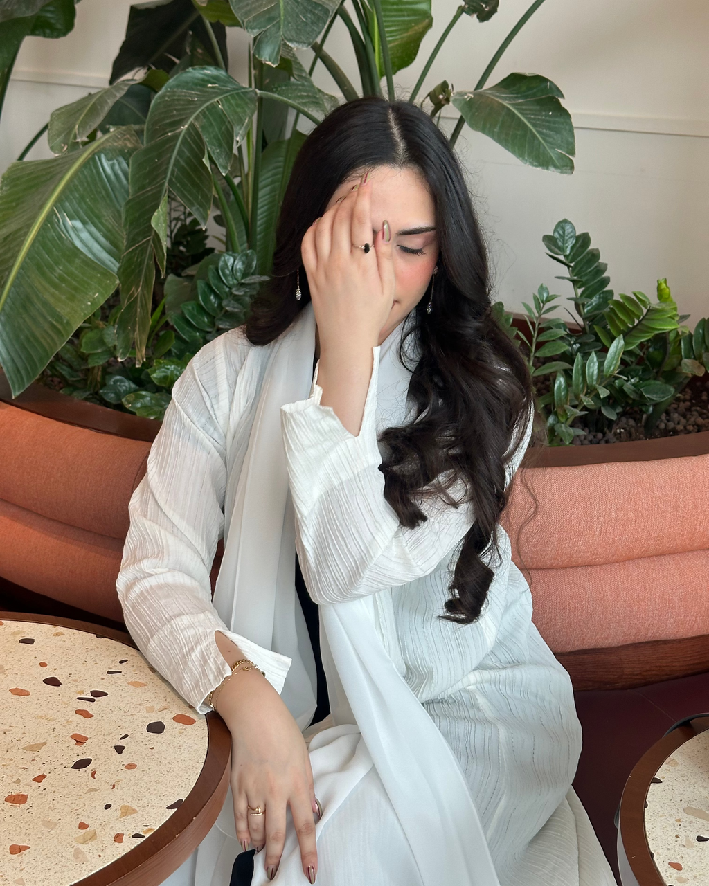 Pleated Abaya (White)
