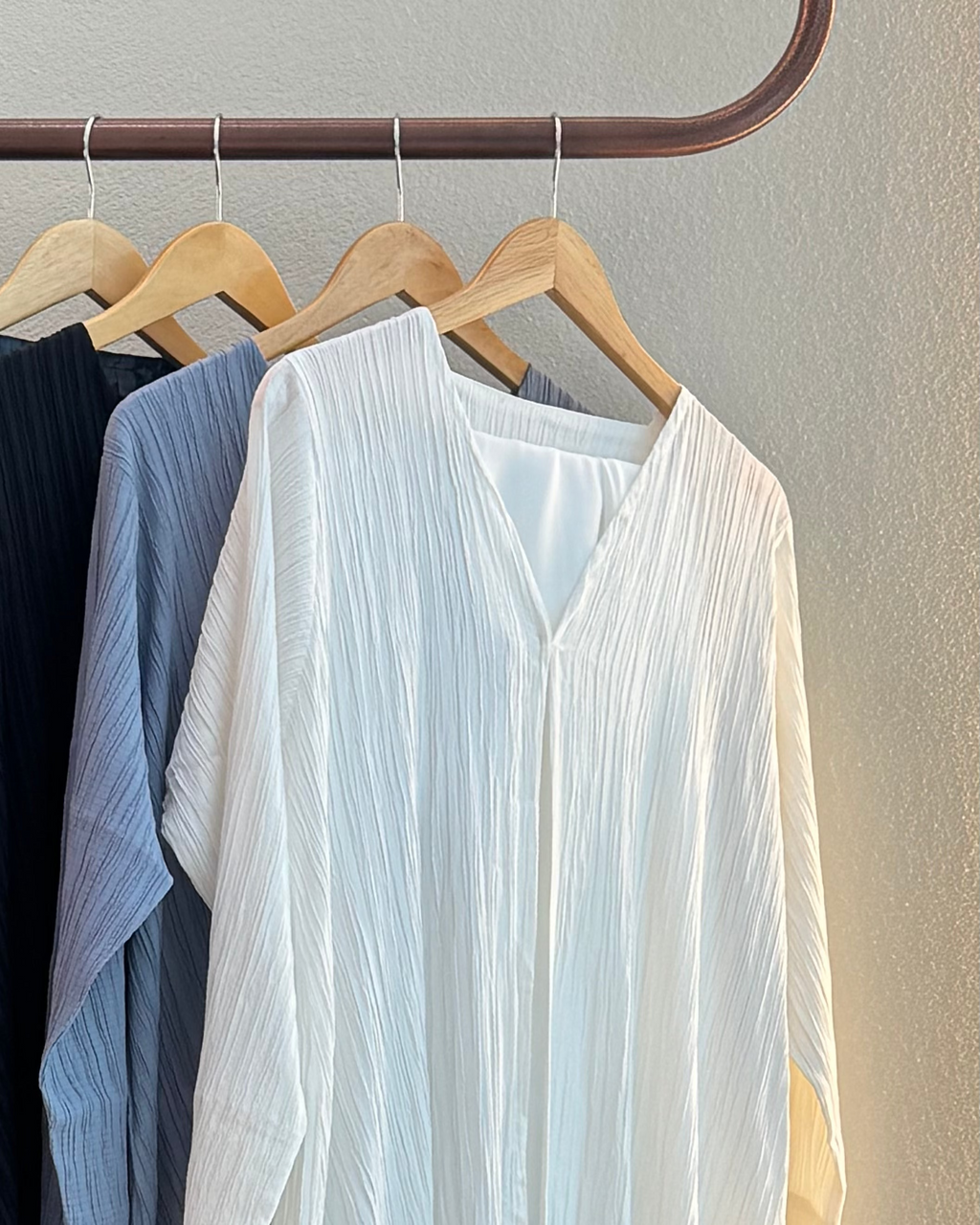 Pleated Abaya (White)