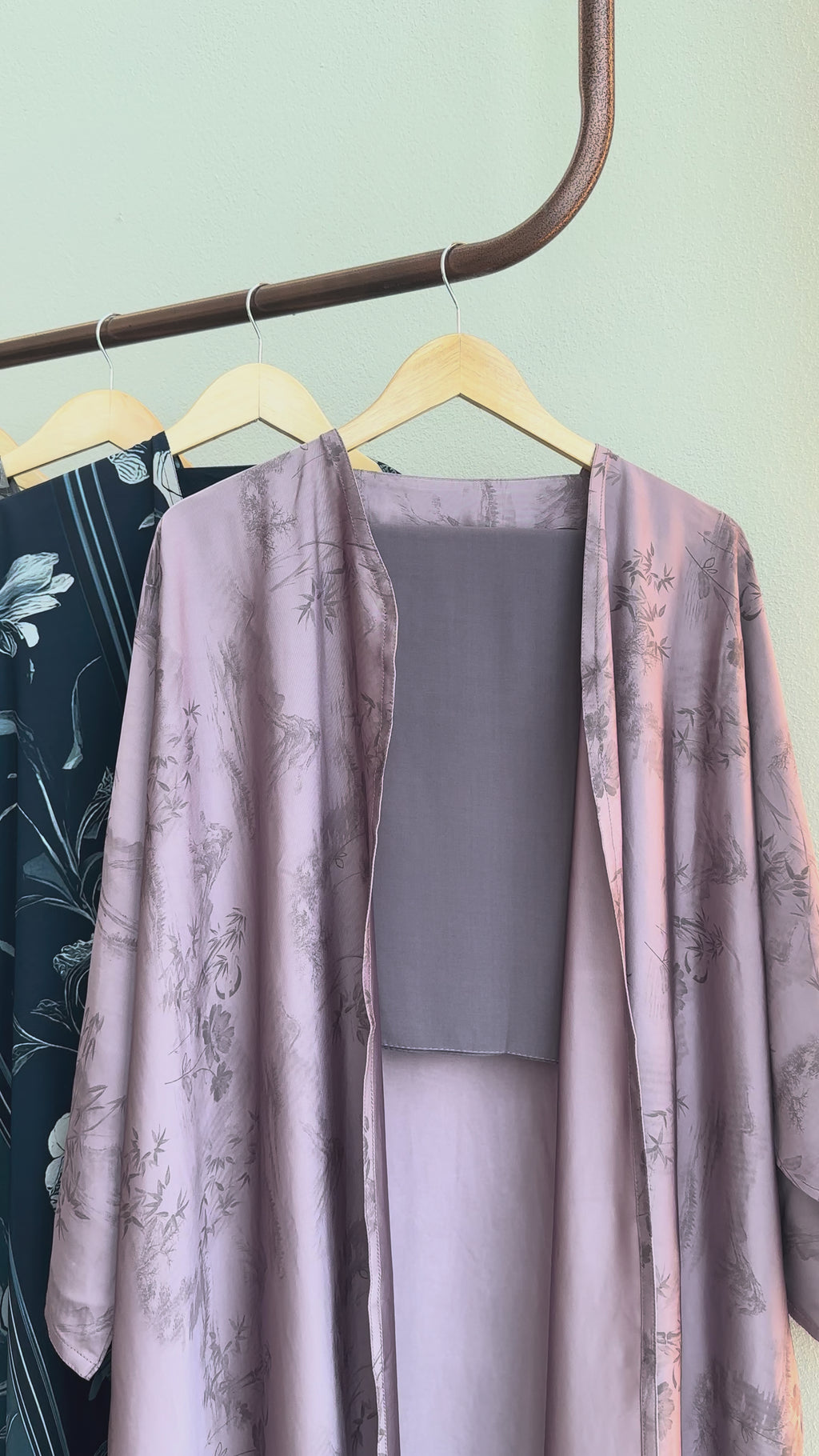 Pink Floral Print Abaya